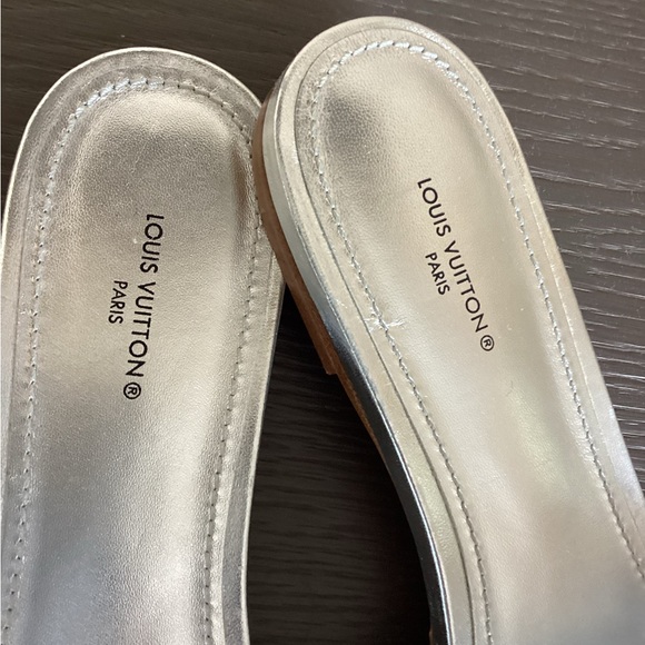 Louis Vuitton sandals - Picture 3 of 12